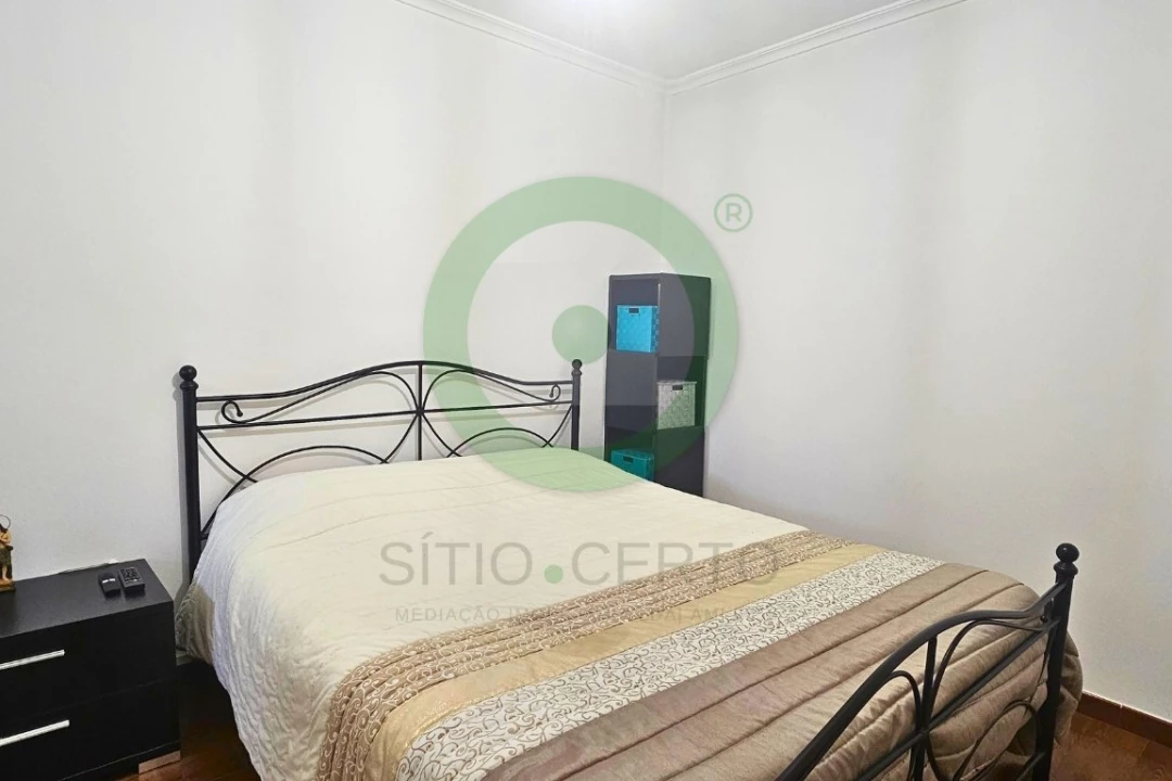 Moradia T4 para Venda em Vilar de Nantes Foto 20