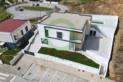 Moradia T4 para Venda em Mirandela