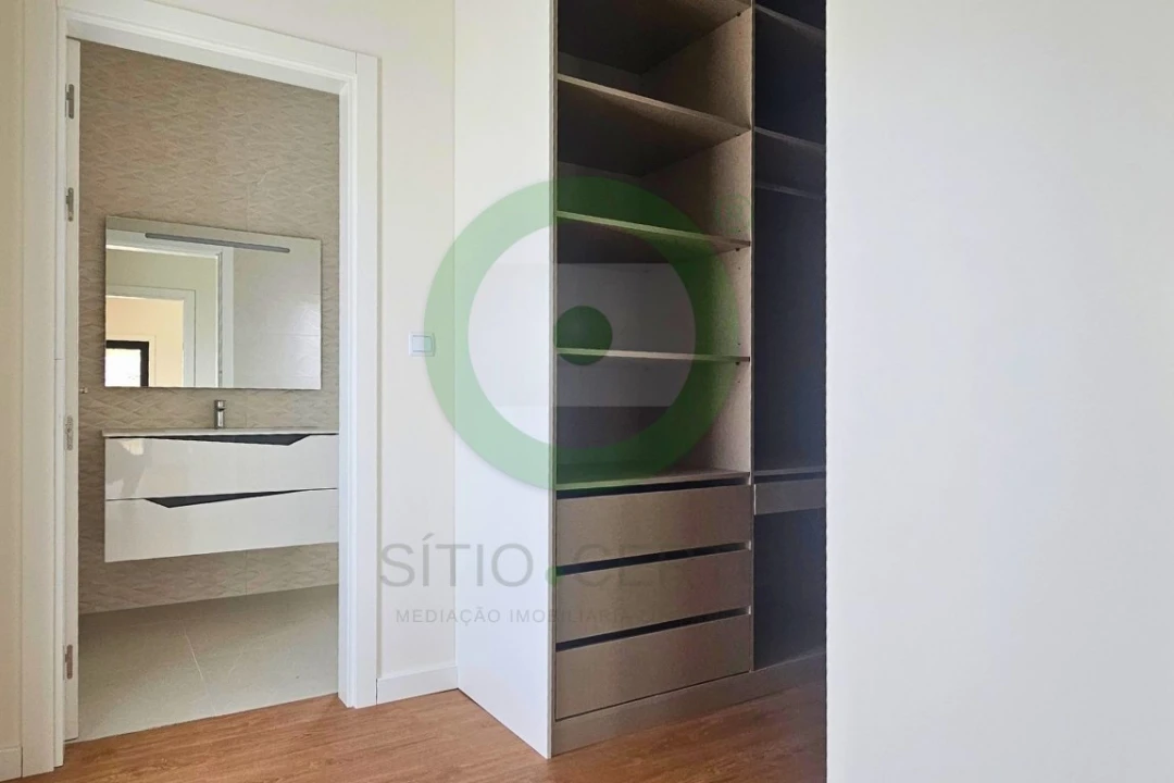 Moradia T4 para Venda em Mirandela Foto 15