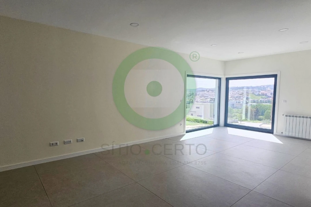 Moradia T4 para Venda em Mirandela Foto 10