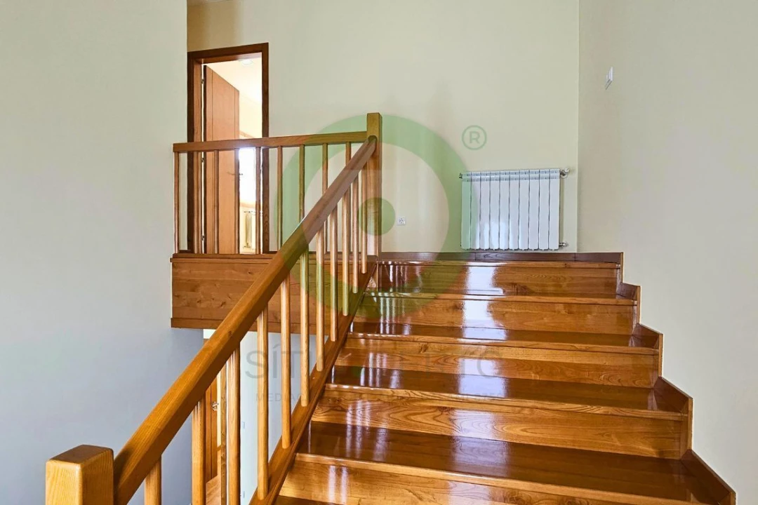 Moradia T4 para Venda em Mirandela Foto 11