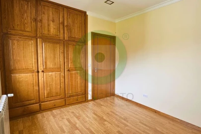 Moradia T4 para Venda em Mirandela