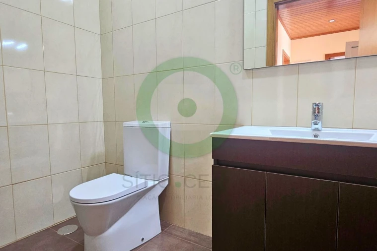 Moradia T4 para Venda em Mirandela Foto 16