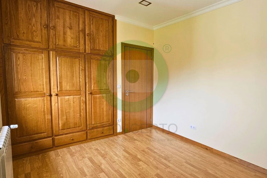 Moradia T4 para Venda em Mirandela Foto 17