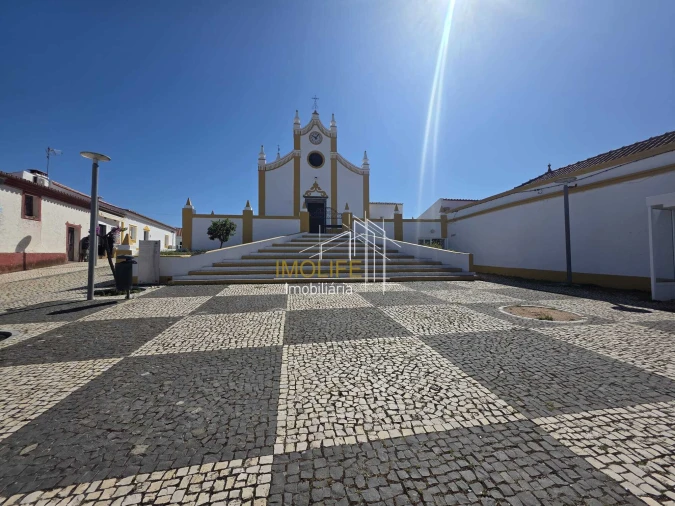 Moradia T1 para Venda em Campo e Campinho Foto 13