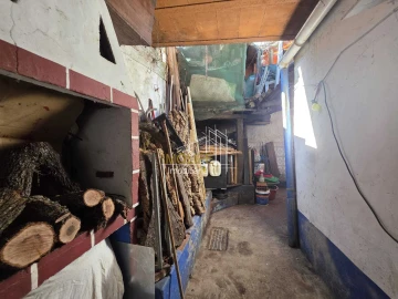 Moradia T2 para Venda em Campo e Campinho