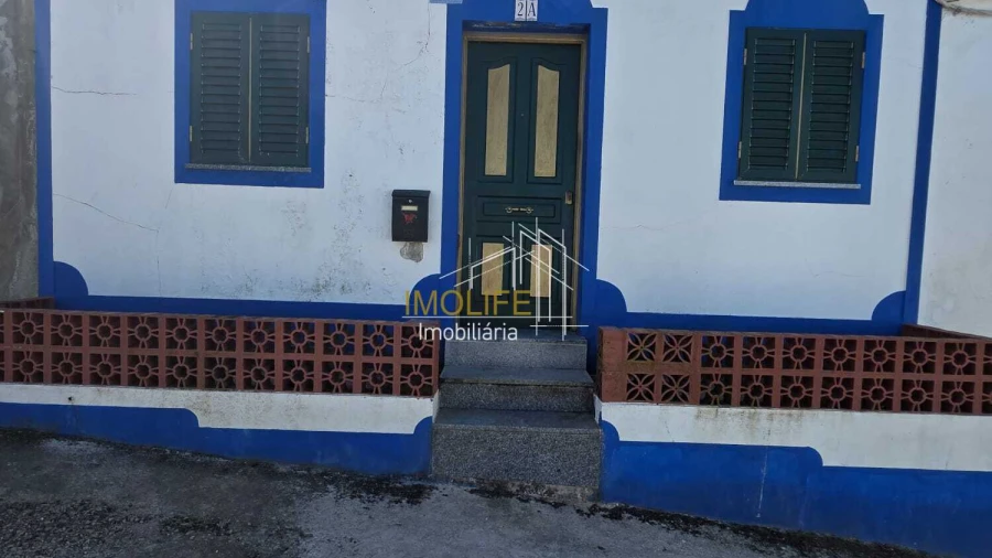 Moradia T3 para Venda em Campo e Campinho