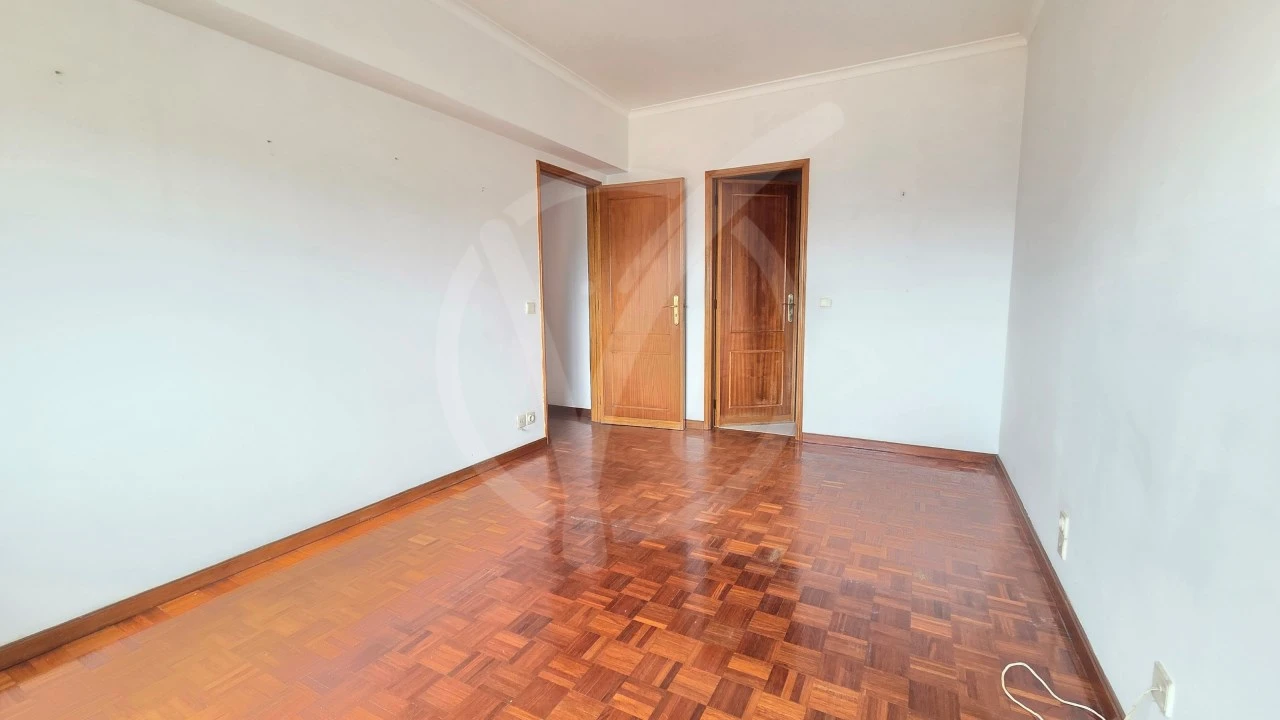 Apartamento T3 para Venda em Póvoa de Varzim, Beiriz e Argivai Foto 2