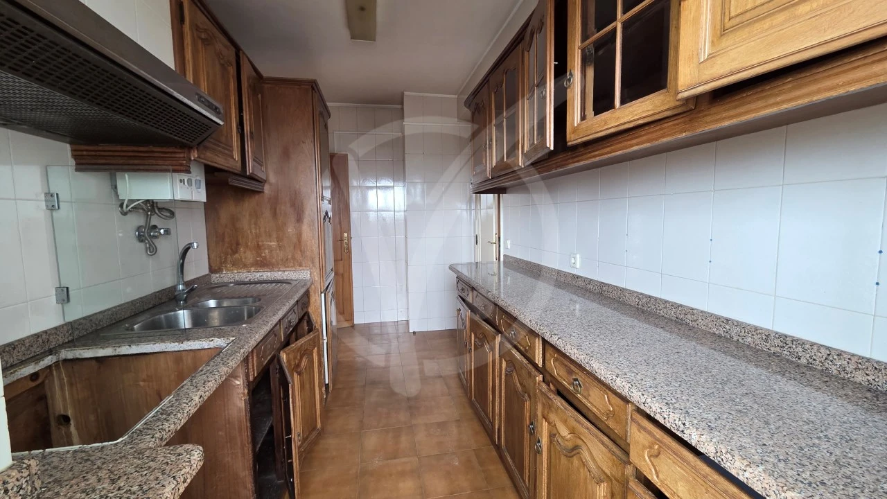 Apartamento T3 para Venda em Póvoa de Varzim, Beiriz e Argivai Foto 4