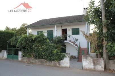 Moradia T4 para Venda em Salselas