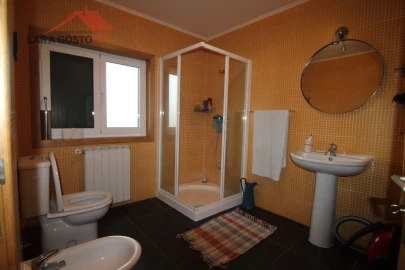 Moradia T4 para Venda em Salselas