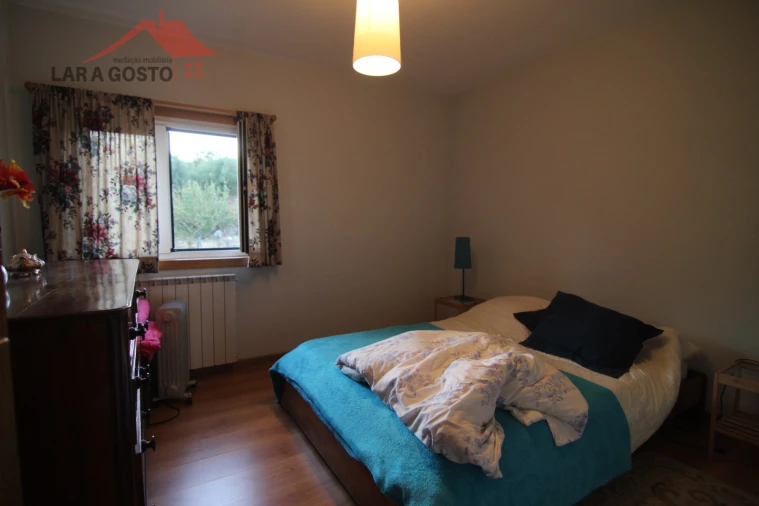 Moradia T4 para Venda em Salselas Foto 20