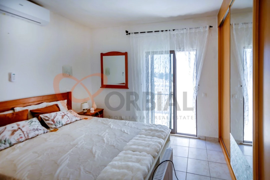 Apartamento T2 para Venda em Albufeira e Olhos de Água Foto 12