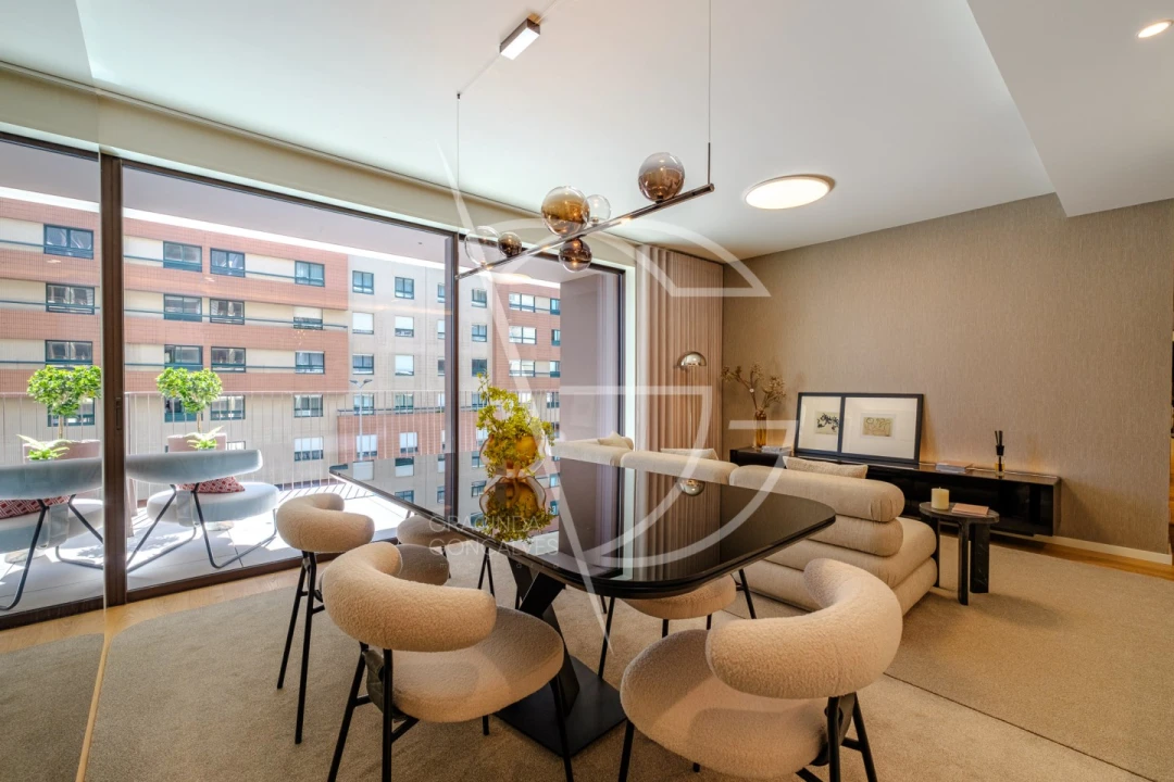 Apartamento para Venda em Santa Marinha e São Pedro da Afurada Foto 2
