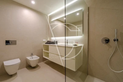 Apartamento para Venda em Santa Marinha e São Pedro da Afurada