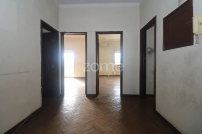 Apartamento T6 para Venda em São Vitor (Braga)