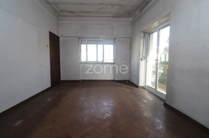 Apartamento T6 para Venda em São Vitor (Braga)