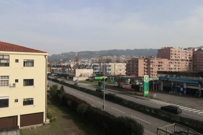 Apartamento T6 para Venda em São Vitor (Braga)