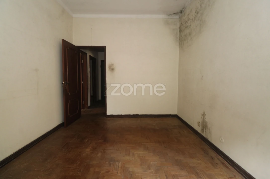 Apartamento T6 para Venda em São Vitor (Braga) Foto 13
