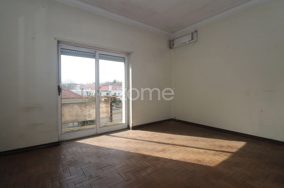Apartamento T6 para Venda em São Vitor (Braga) Foto 14