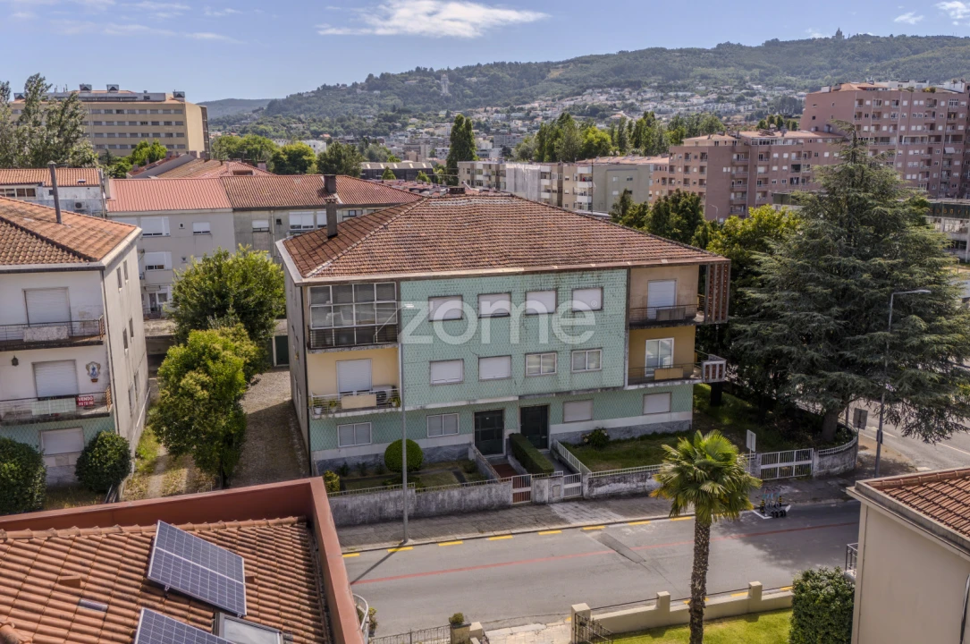 Apartamento T6 para Venda em São Vitor (Braga) Foto 2