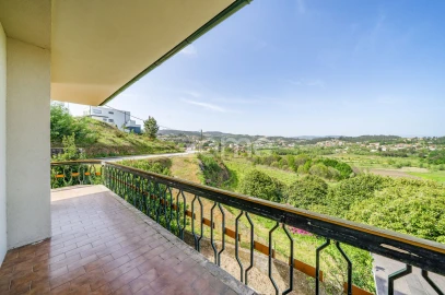 Moradia T7 para Venda em Arnoia