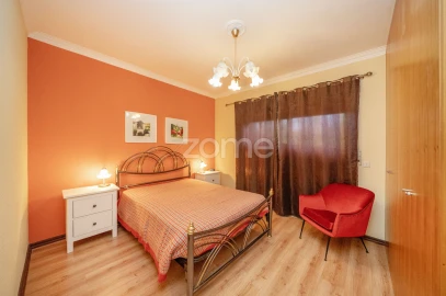 Moradia T7 para Venda em Arnoia