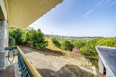 Moradia T7 para Venda em Arnoia