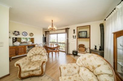 Moradia T7 para Venda em Arnoia