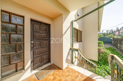 Moradia T7 para Venda em Arnoia