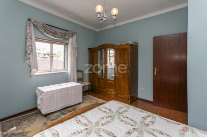 Moradia T4 para Venda em Sanfins do Douro