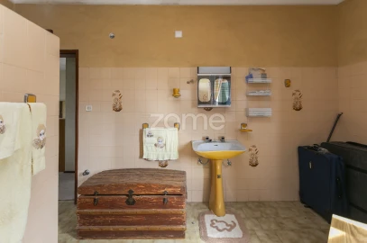 Moradia T4 para Venda em Sanfins do Douro