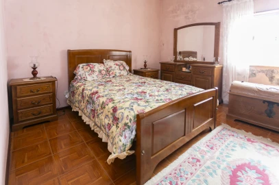 Moradia T4 para Venda em Sanfins do Douro