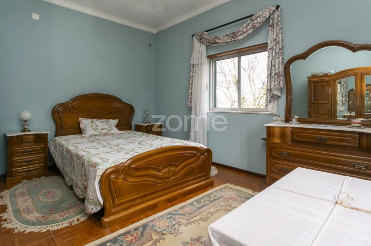 Moradia T4 para Venda em Sanfins do Douro Foto 15