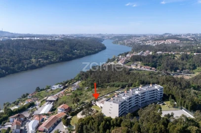 Negócio para Venda em Foz do Sousa e Covelo