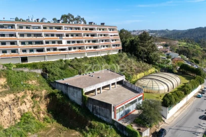 Negócio para Venda em Foz do Sousa e Covelo