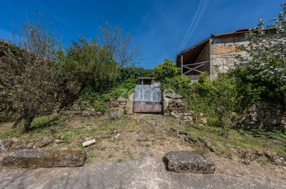 Moradia T3 para Venda em Refojos de Basto, Outeiro e Painzela