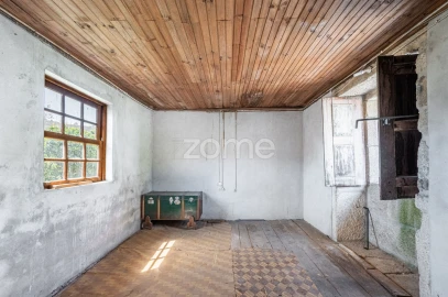 Moradia T3 para Venda em Refojos de Basto, Outeiro e Painzela