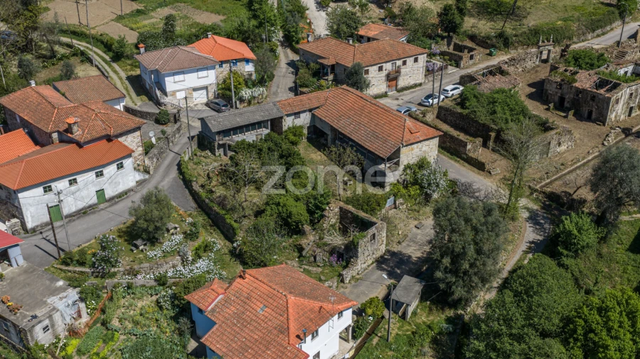 Moradia T3 para Venda em Refojos de Basto, Outeiro e Painzela