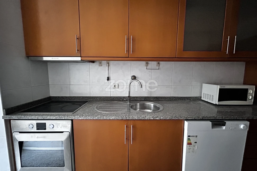 Apartamento T3 para Arrendamento em Matosinhos e Leça da Palmeira Foto 6
