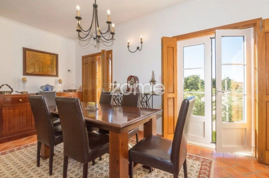 Moradia T4 para Venda em Boavista dos Pinheiros Foto 9