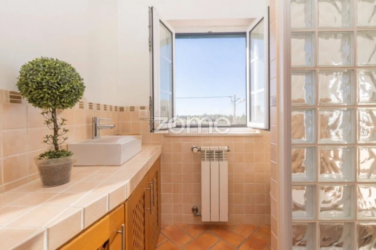 Moradia T4 para Venda em Boavista dos Pinheiros Foto 23