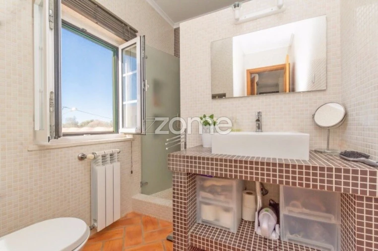 Moradia T4 para Venda em Boavista dos Pinheiros Foto 20