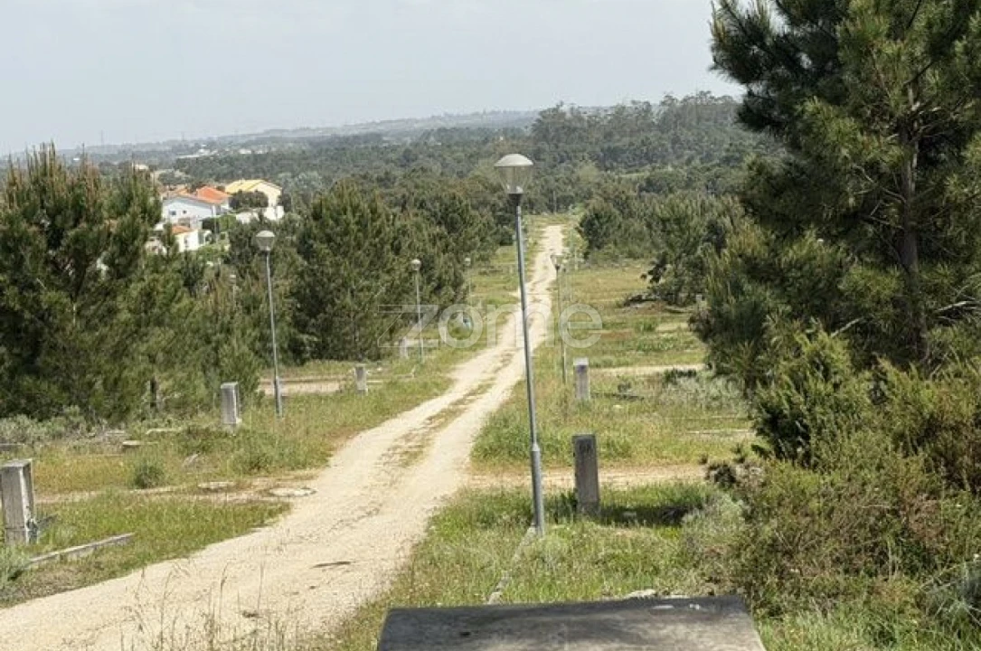 Terreno para Venda em Quinta do Conde Foto 1