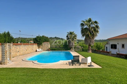 Quinta T7 para Venda em Manique do Intendente, Vila Nova de São Pedro e Maçussa