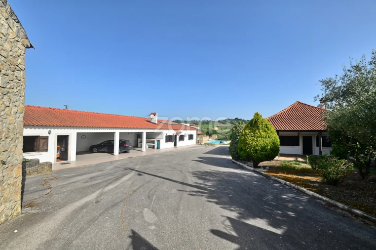 Quinta T7 para Venda em Manique do Intendente, Vila Nova de São Pedro e Maçussa Foto 3