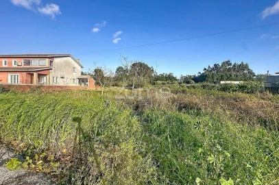 Terreno para Venda em Covões e Camarneira