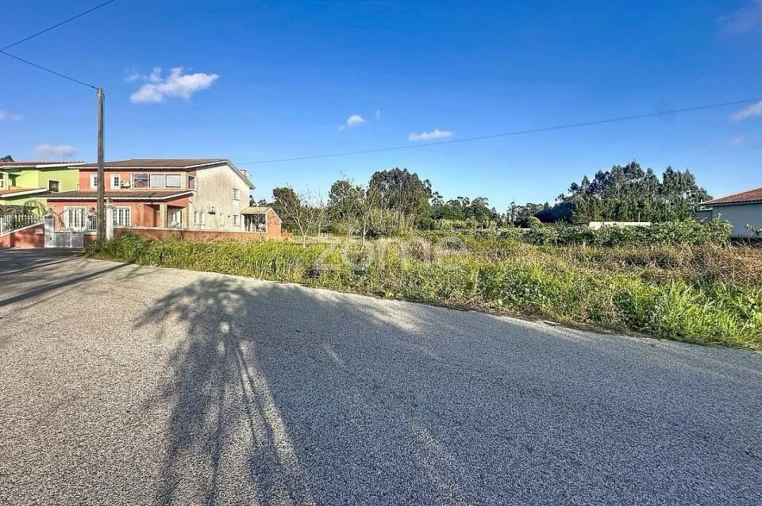 Terreno para Venda em Covões e Camarneira Foto 2