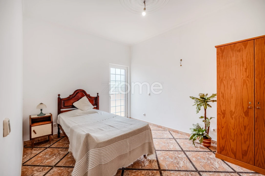 Moradia T6 para Venda em Odiaxere Foto 25