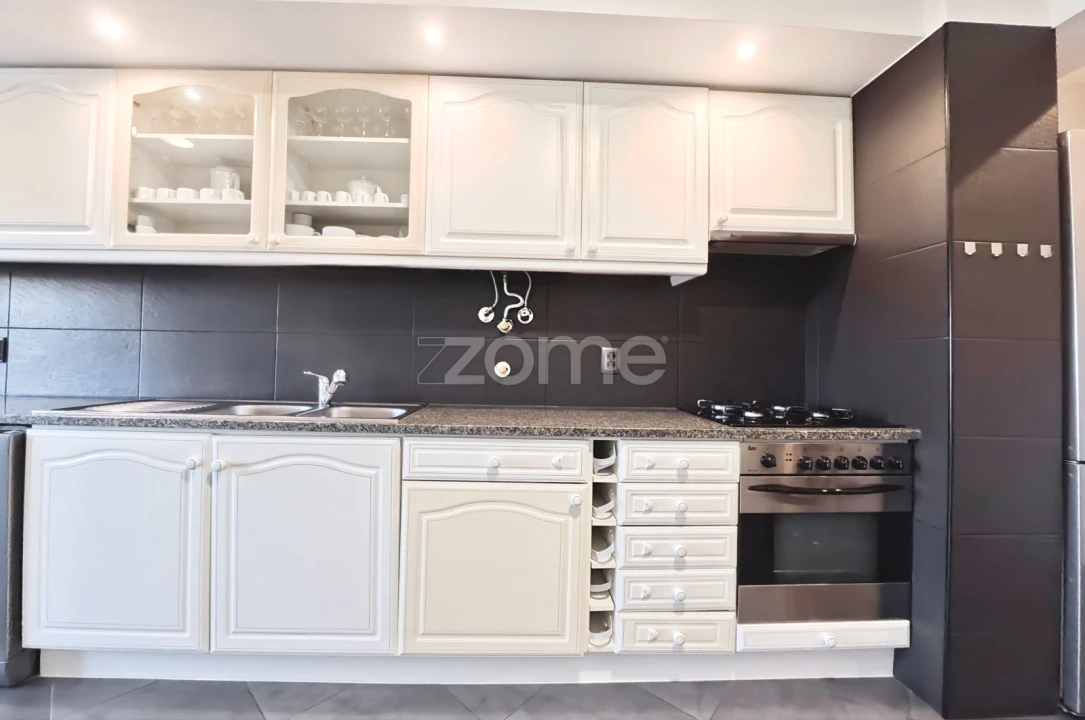 Apartamento T3 para Venda em Portimão Foto 17